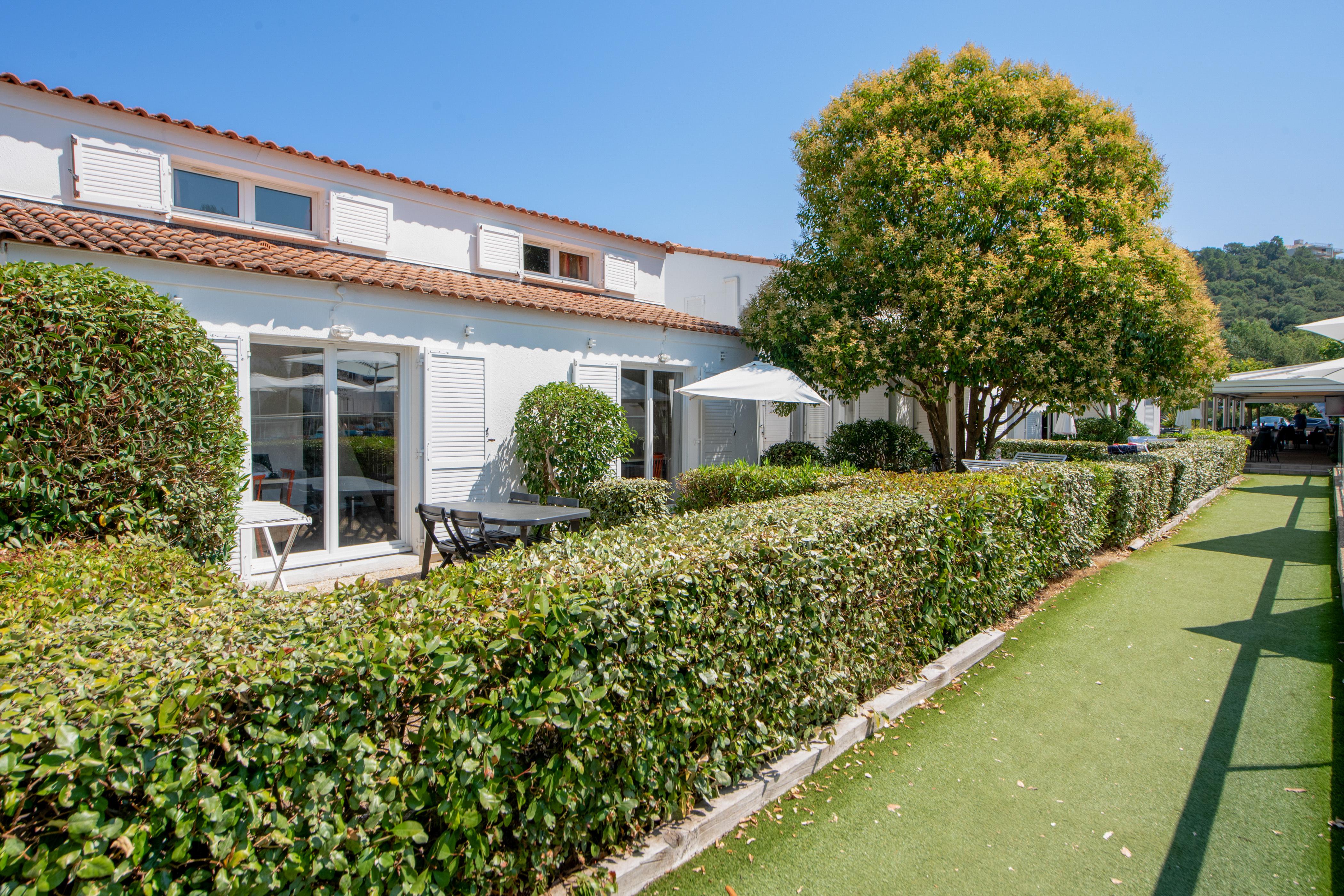 Hotel Comfort La Napoule Village
